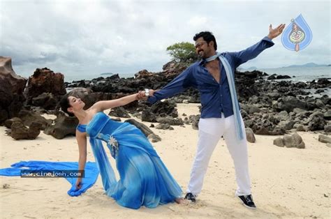 Siruthai Tamil Movie Stills Photo 40 Of 64