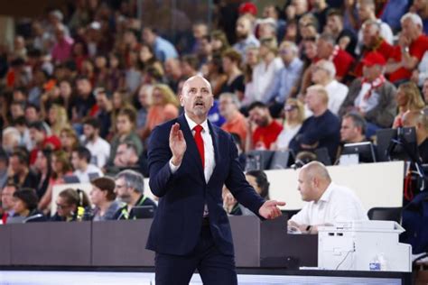 Sasa Obradovic Apr S La Victoire De Monaco Contre Bourg En Bresse