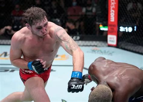 UFC 282 Star Darren Till Had To Clear Up Rumour That He Had Tattoo Of