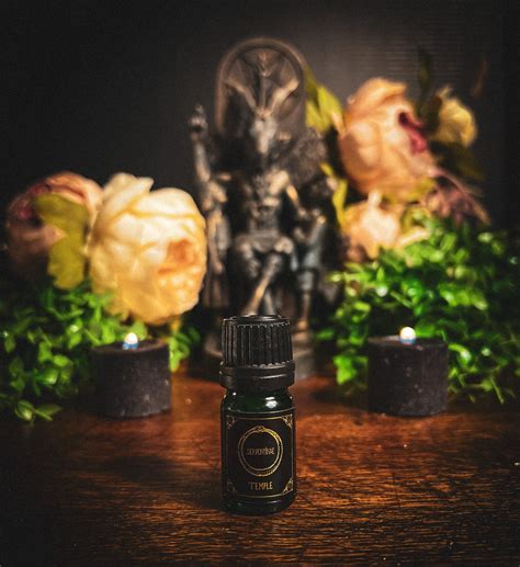 Temple Satanic Ritual Oil — Serpentīnae