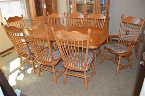 Amish Made Oak Dining Table with Eight Chairs | EBTH