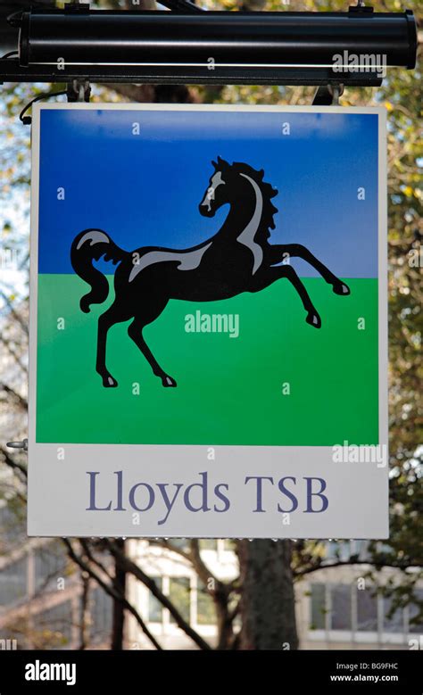 Lloyds tsb logo hi-res stock photography and images - Alamy