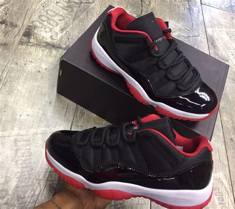 Venta Jordan 11 Rojo Con Negro En Stock