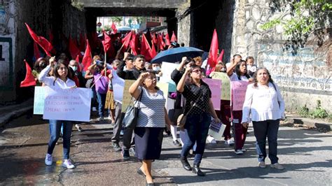 Marchan Padres De Familia Antorchistas A Las Oficinas De Bienestar