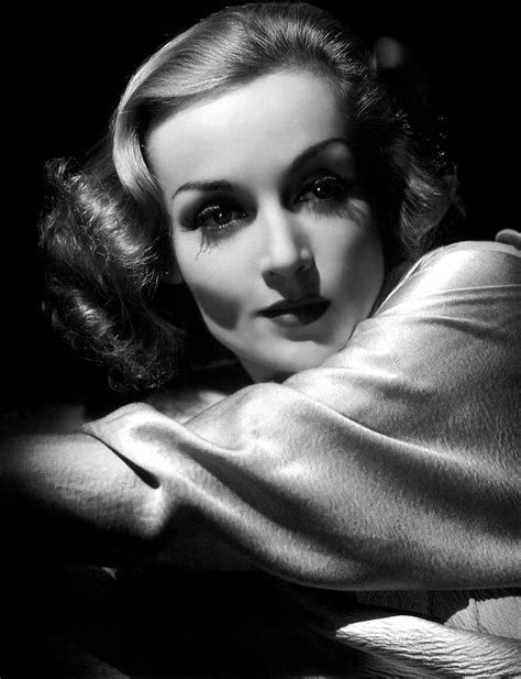 Dazzling Divas Carole Lombard