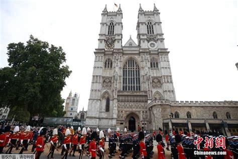 英国女王伊丽莎白二世葬礼在伦敦正式举行 搜狐大视野 搜狐新闻