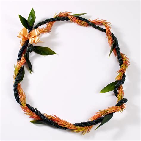 Fresh Kukuna and Ti Leaf Lei: Aloha Hawaiian Flowers