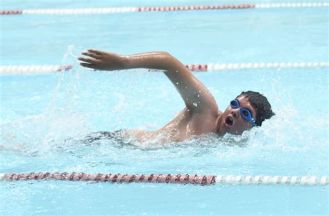 Celebran octava fecha del serial de natación