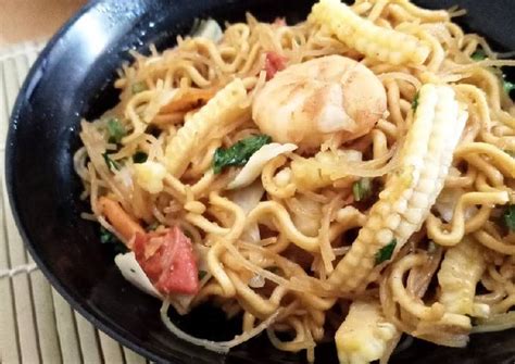 Resep Mie Goreng Seafood Oleh Zindi Setiya Cookpad