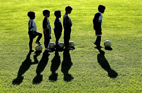 Bilderstrecke Zu Reformen Im Jugendfu Ball Kinder Trainer Sollten