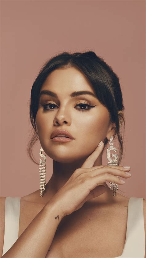 Selena Gomez Net Worth Rare Beauty Margo Sarette