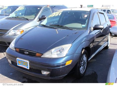 2003 Twilight Blue Metallic Ford Focus ZX5 Hatchback 62377735 Photo