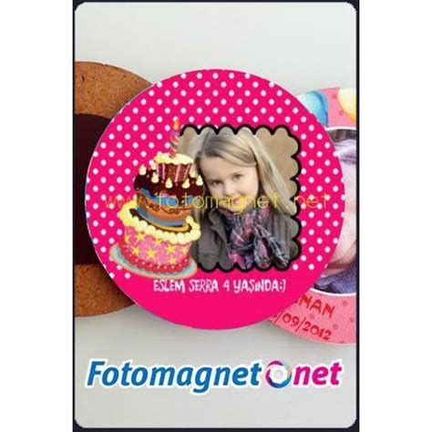 Pastal Tema Pembe Kare Sticker Etiket Fiyat Tl Fotomagnet Net