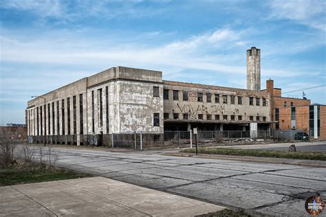 Gary, Indiana | Abandoned Post Office Exterior