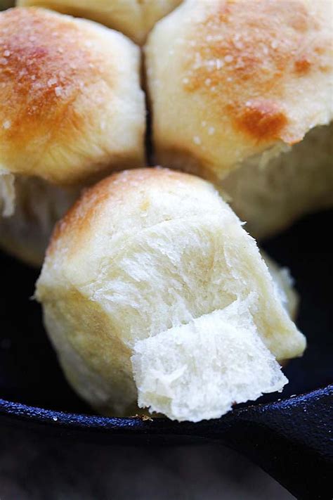 Skillet Dinner Rolls Easy Delicious Recipes