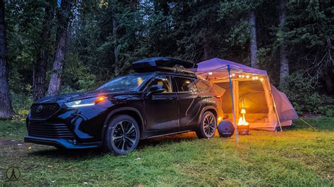 Car Camping with Rain In a Toyota Highlander 4K HDR - Mindovermetal English