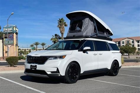 Kia Carnival gets camper van treatment | CarExpert