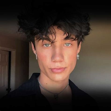 Jaden Hossler Bio Age Net Worth In Relation Facts Wiki Hot Sex Picture