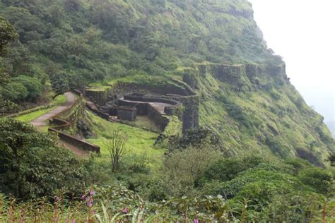 Raigad Fort In Maharashtra Everything You Need To Know