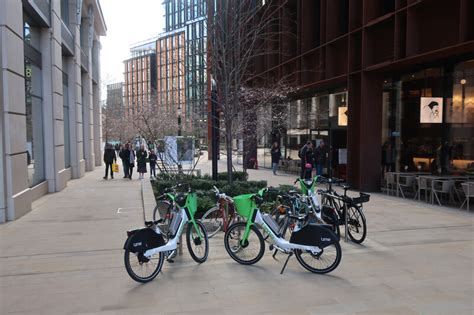 Lime Ebikes Near Pancras Square Hugh Venables Cc By Sa 2 0