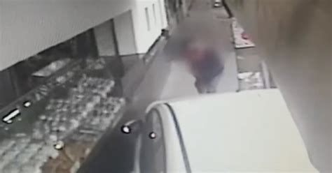 Video Accident Grav La Timi Oara O B Tr N I Nepo Ica Ei Lovite Pe