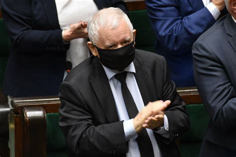 Sonda Poparcia Partii Politycznych Pis Ro Nie Ko Spada Wprost