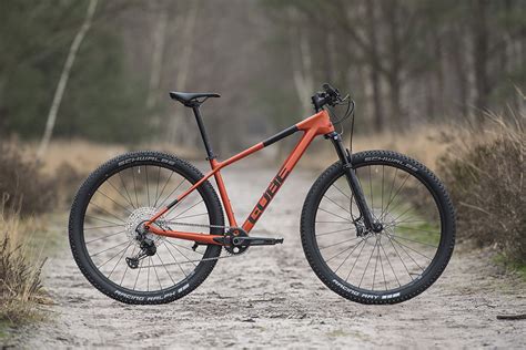 Test Cube Reaction C Race Carbon Xc Hardtail Voor De Lage Landen