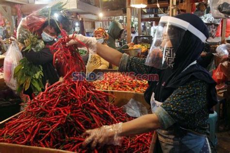 Harga Sayuran Di Pasar Rangkasbitung Naik Emak Emak Menjerit Pusing