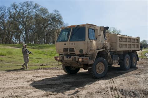 Oshkosh Defense Gets 30 Million Fmtv Contract Modification