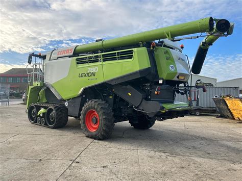 Зерноуборочный комбайн Claas Lexion 780 Tt АгроТопМаш