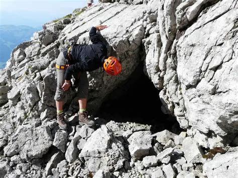 Spelunking Vs Caving What To Actually Call It