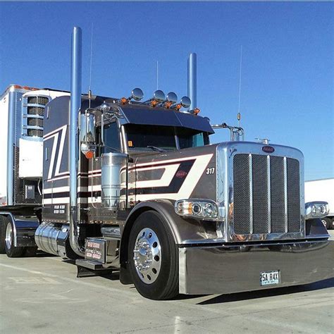 Peterbilt Custom With Matchin Reefer Trucks Big Trucks Big Rig