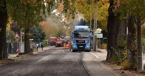 hoyte24 Nachrichtenportal für Hoyerswerda Frischer Asphalt auf der