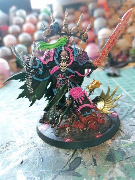 Synthwave Intensifies Rwarhammer40k