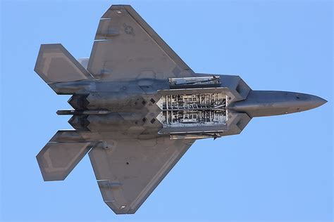 Raptor4528 Usaf F 22 Raptor With Weapons Bays Open Allia Flickr