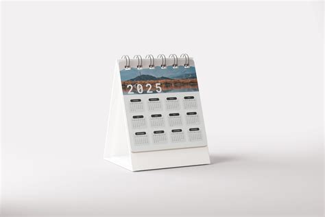 Desk Calendar Mockup Mockup Free