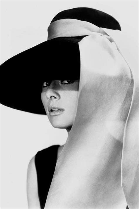 The 44 Most Glamorous Photos Of Audrey Hepburn Artofit