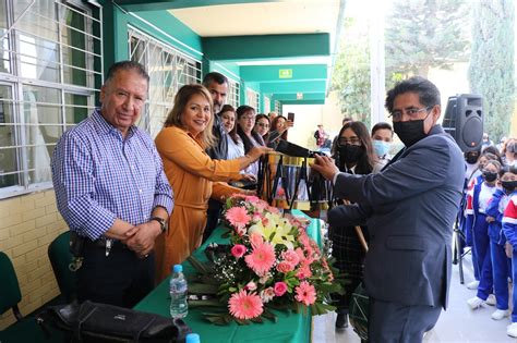 ENTREGAN INSTRUMENTOS A BANDA DE GUERRA DE LA SECUNDARIA FELIPE ÁNGELES