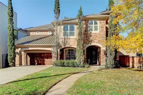 Bellaire, TX Real Estate - Bellaire Homes for Sale | realtor.com®