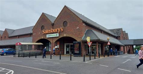 Sainsburys Gives Warning To Anybody Who Shops Or Works There Grimsby