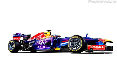 2013 Red Bull Racing RB9 Renault - Images, Specifications and Information