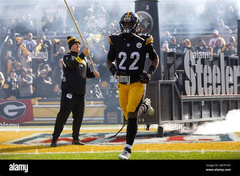 Pittsburgh Steelers Running Back Najee Harris Is Introduced Before