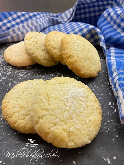 Biscotti Morbidi Al Cocco Ricetta Velocissima Mollichedizucchero