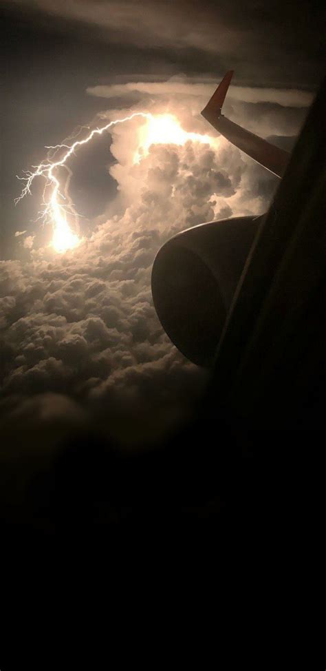 Thunderstorm - iPhone Wallpapers