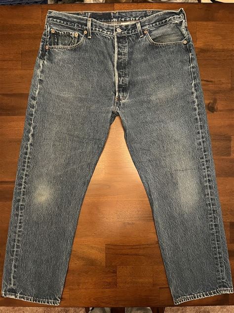 2000 Vintage Levi’s 501 Button Fly Straight Leg Blue  Gem