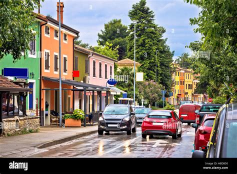 Novigrad Istarski colorful architecture view Stock Photo - Alamy