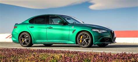 Alfa Romeo Actualiza Los Giulia Y Stelvio Quadrifoglio Novedades Y Un