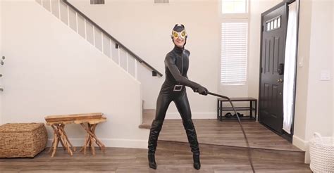 Catsuit Hottie Gets Fucked And Enjoys A Hot Creampie Zb Porn