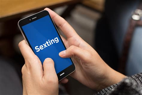 Sexting Cuando El Mosting Y El Ghosting No Son Las únicas Cosas De Las Que Deberías Preocuparte