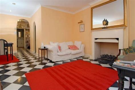 Property valuation - Flat 1, Richmond Mansions, Lower Richmond Road, Putney, London, Wandsworth ...